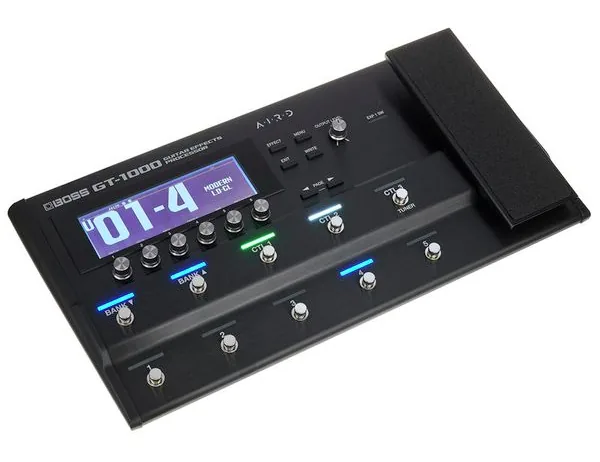 Boss GT-1000, yksityiskohta 4