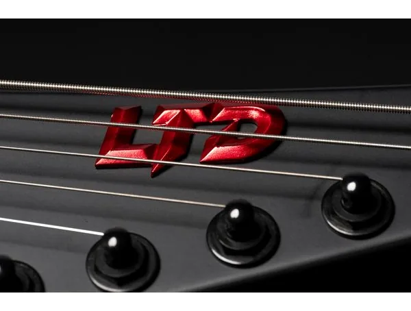 ESP LTD M-7B HT Black Metal II, yksityiskohta 4