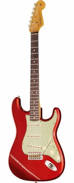 Fender 60 Strat CAR Journeyman Relic edestä