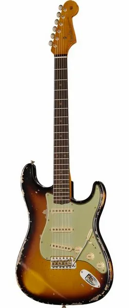 Fender 61 Strat SFA3CS Heavy Relic edestä