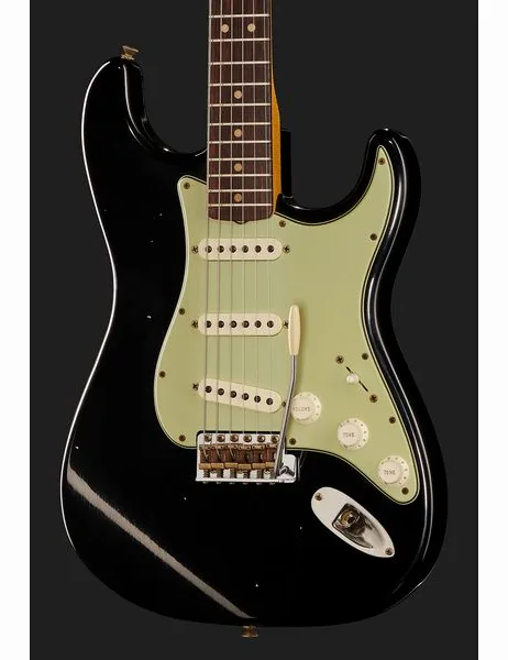 Fender 63 Strat BLK Journeyman Relic, yksityiskohta 4