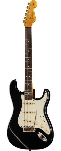Fender 65 Strat BLK Journeyman Relic edestä