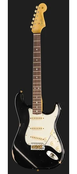 Fender 65 Strat BLK Relic, yksityiskohta 2