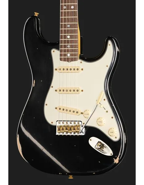 Fender 65 Strat BLK Relic, yksityiskohta 4