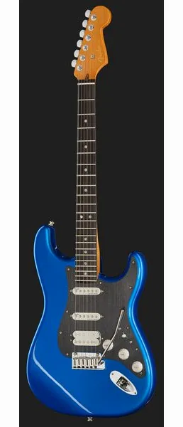 Fender Am Ultra II Strat HSS EB NBL, yksityiskohta 2
