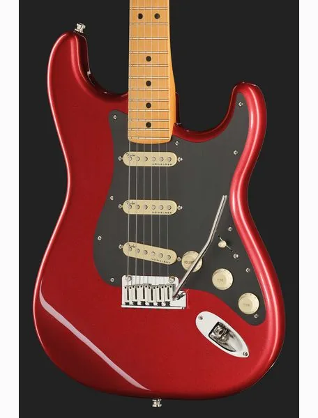 Fender Am Ultra II Strat MN SRD, yksityiskohta 4