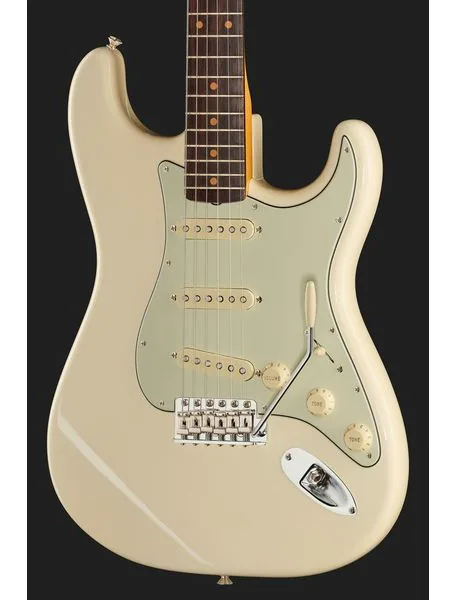 Fender AV II 61 STRAT RW OWT, yksityiskohta 4