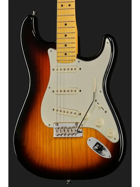 Fender LTD Am Pro II Strat V MN 3TSB, yksityiskohta 4