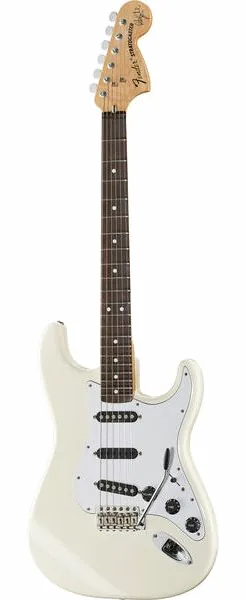 Fender Ritchie Blackmore Strat edestä