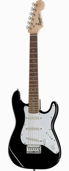 Squier Mini Strat V2 BK IL edestä