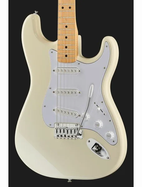 Fender Standard Strat MN WPG OWT, yksityiskohta 4