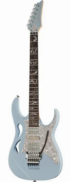 Ibanez PIA3761C edestä