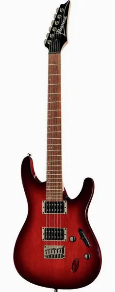 Ibanez S521-BBS edestä