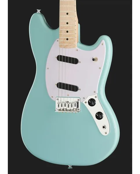 Squier Sonic Mustang MN DPB, yksityiskohta 4
