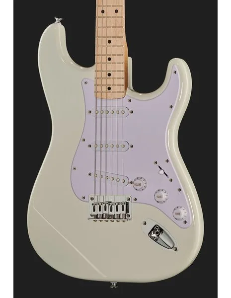 Squier Sonic Strat HT Arctic White, yksityiskohta 4