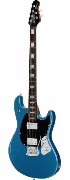Sterling by Music Man StingRay Baritone TLB edestä