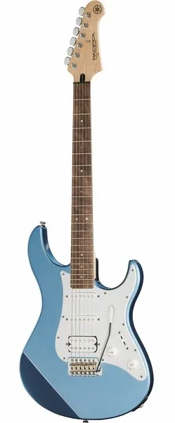 Yamaha Pacifica 112J LPB edestä