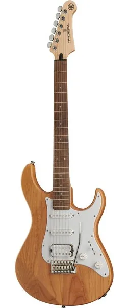 Yamaha Pacifica 112J YNS edestä