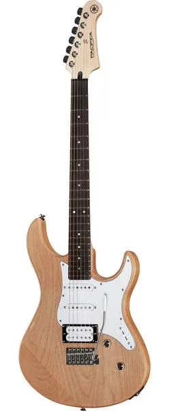 Yamaha Pacifica 112V YNS RL edestä