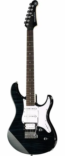 Yamaha Pacifica 212V FM TBL edestä
