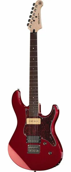 Yamaha Pacifica 311H RM edestä